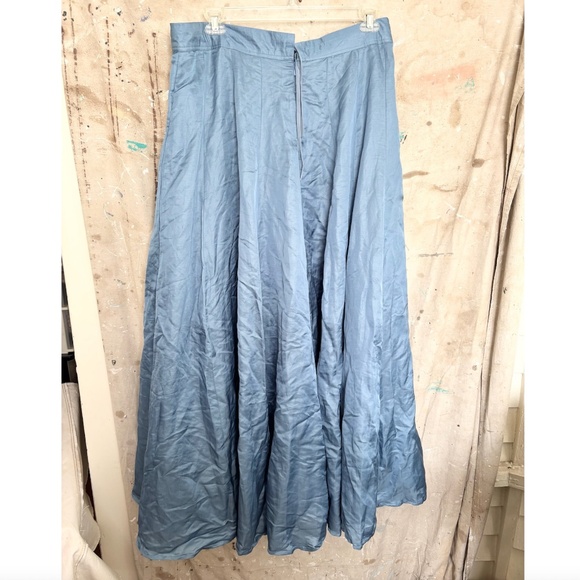 The Saree Room Lehenga Gleam Skirt - Picture 3 of 3